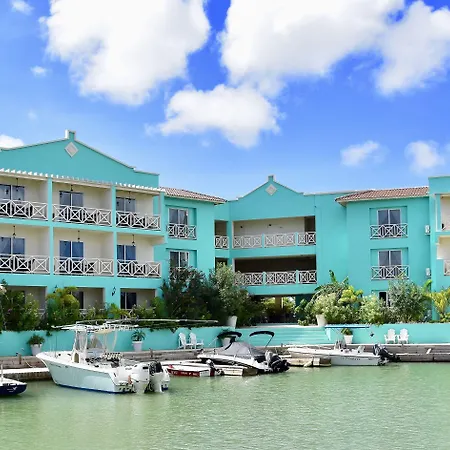 Ocean Breeze Boutique Hotel&Marina-3